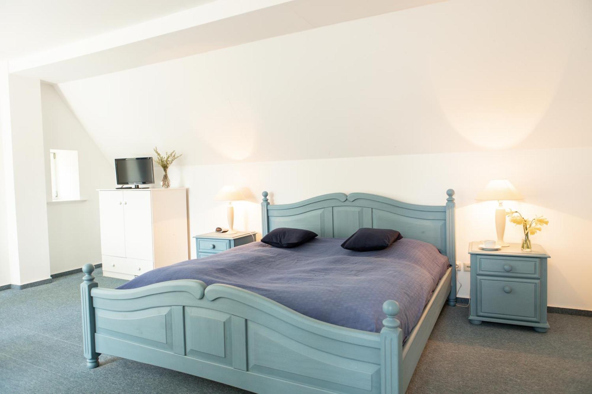 Boutique Hotel Gut Tribbevitz Neuenkirchen auf Rugen 外观 照片